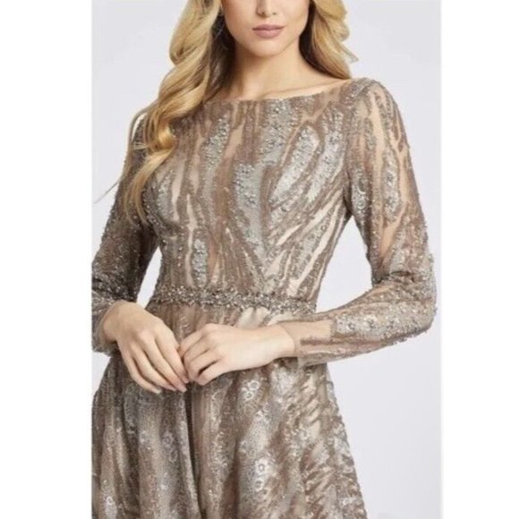 Mac Duggal size 4 Embroidered & Embellished Long Sleeve Tulle Ballgown $798 - Picture 2 of 16